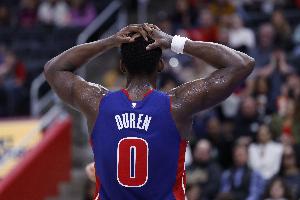 CC：杜倫極具統(tǒng)治力怎么夸都不為過 對賽季初表現(xiàn)滿意保持下去