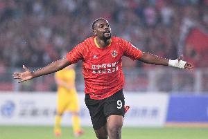 完美賽季！遼寧鐵人包攬聯(lián)賽冠軍、射手王和助攻王