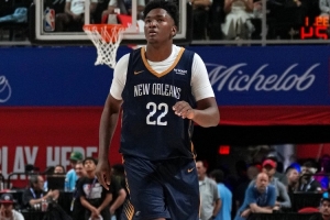 8助攻！墨菲：奎因很成熟 他的傳球表現(xiàn)像是打了7、8年的老兵