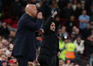 利物浦近10次對陣曼城5勝3平2負占據(jù)優(yōu)勢，上賽季曾完成雙殺