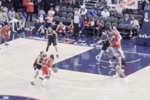 8-0打停太陽(yáng)！哈登連送3助攻 助比爾飚進(jìn)2三分+祖巴茨籃下拋進(jìn)