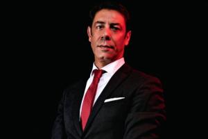 官方：53歲魯伊·科斯塔再次當選本菲卡主席 9.3萬會員投票創(chuàng)紀錄