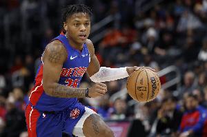 活塞官方：薩瑟因右臀部撞擊繼續(xù)恢復(fù) 大約4周后重新評(píng)估