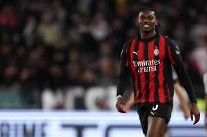 萊奧：阿萊格里幫了我很多，他很清楚如何指導我們這些年輕球員