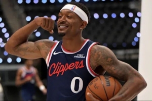 他只想默默地拿走最后一億美元