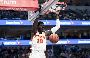 多名主力缺戰(zhàn)？蓋耶&克雷伊奇首節(jié)合計(jì)8中6轟20分 助老鷹領(lǐng)先湖人