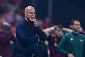 英超爭(zhēng)冠？斯洛特：現(xiàn)在最不該談這個(gè) 曼城進(jìn)球是個(gè)人能力+定位球