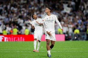 阿斯：貝林厄姆被絆倒的點(diǎn)球未判，巴列卡諾主場(chǎng)尺寸存在違規(guī)情況