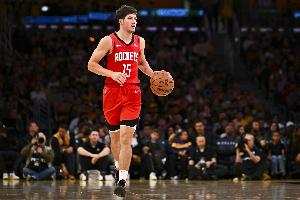 救火隊(duì)員！謝潑德內(nèi)外開花連得5分 幫助火箭止住頹勢