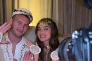 以媒：拜仁外租門將佩雷茨近日完婚，婚禮派對(duì)僅限21歲以上人士