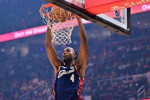 難救主！莫布里15中8拿到21分11板5助 三分4中3但罰球7中2