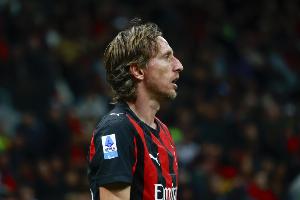 寶刀不老！米體：米蘭計劃續(xù)約40歲莫德里奇，合同延長至2027年