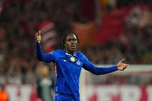 BBC：查洛巴將頂替受傷的格伊加入英格蘭隊，他此前兩期都未入選