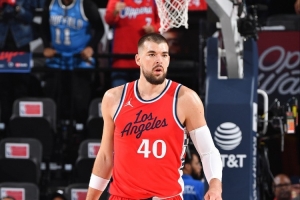 祖巴茨談球隊(duì)第2節(jié)崩盤：賴我們自己 沒回防&給對(duì)手好機(jī)會(huì)&失誤球