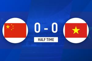 半場(chǎng)-拜合拉木失單刀王博豪造險(xiǎn)霍深坪撲單刀 U22國(guó)足0-0越南U22