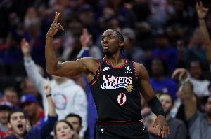 今天效率很低！馬克西17中5得21分5板9助1斷 罰球8中8