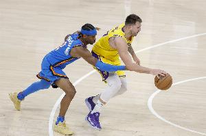 湖人VS雷霆首發(fā)出爐：東契奇&里夫斯率隊(duì)大戰(zhàn)亞歷山大&霍姆格倫