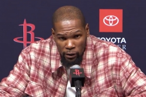 杜蘭特：很多球隊不會讓我一打一 我就得犧牲自己來隊友創(chuàng)造機會