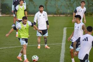 埃爾切老板談阿根廷國家隊(duì)造訪：現(xiàn)場(chǎng)觀看梅西讓許多孩子夢(mèng)想成真