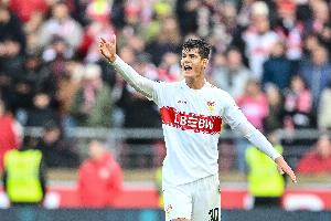 切瑪：我覺得自己更像羅德里而不是布斯克茨，但他們的水平高很多