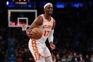 奧孔武單場(chǎng)30+10板+2帽+2斷+8個(gè)三分球 歷史此前僅有詹姆斯和哈登