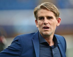 法爾克：狼堡想邀請(qǐng)弗羅因德?lián)误w育總監(jiān)，但后者無(wú)意離開(kāi)拜仁