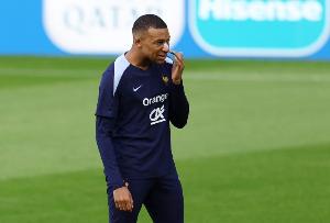 姆巴佩達成400球里程碑，繼亨利、本澤馬之后法國球員第三人