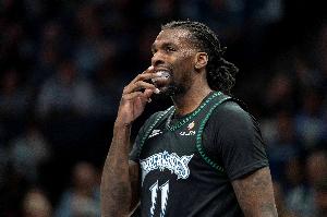 攻得帥防得更帥！威少單手瀟灑直傳小薩 里德頂防單手大帽拒絕