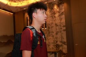 潘偉力：王鈺棟簽經(jīng)紀(jì)公司是足協(xié)推動(dòng)，冬天留洋時(shí)機(jī)不是特別好