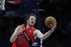 釘脖大帽！珀爾特爾封蓋麥康納上籃 球卡籃脖