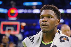 23中8&三分8中0！華子：?jiǎn)栴}在我自身 明天去訓(xùn)練館希望找回手感