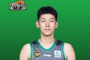 全運會男籃U22以下組1/4決賽遼寧不敵上海 張陳治鋒27分23板5帽