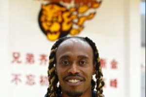 麥考爾：我喜歡贏球 向杜鋒指導(dǎo)學(xué)習(xí) 我的領(lǐng)導(dǎo)力和防守可幫助球隊