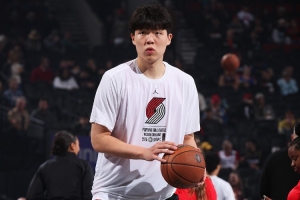 體能更好了？楊瀚森：跟著球隊按部就班練 教練會部署什么時候上