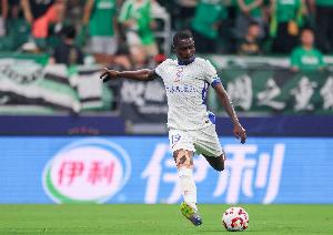 足球報：申花肯定不會放棄爭冠，阿蘇埃、劉誠宇體能狀況堪憂