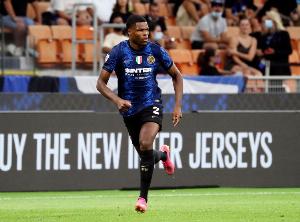 記者：鄧弗里斯可能因傷缺席米蘭德比，奧古斯托有望替代出戰(zhàn)