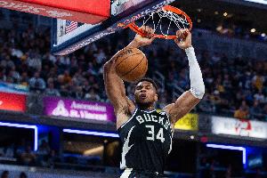 這能組多少夢幻陣容了？盤點(diǎn)各隊在養(yǎng)傷球星：老詹文班濃眉在列