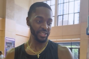 NBA季前賽“老朋友”，賈斯汀·霍樂(lè)迪入隊(duì)???新賽季，一起沖