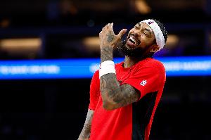 鶯歌談關鍵助攻：生涯早期我沒那么耐心 知道有包夾還是差點投了