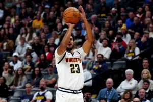 就差1分了！卡梅隆·約翰遜接約基奇?zhèn)髑蛉执蛲９? >
                                        </div>
                                    </div>
                                                                        <div   id=