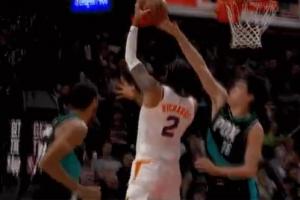 上來就發(fā)揮！楊瀚森末節(jié)再次登場 直面理查茲送對手吃個(gè)大火鍋