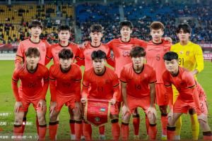 哥倆好！王鈺棟評論蒯紀(jì)聞社媒:真帥兄弟；后者回復(fù):你不在太孤單