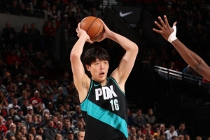 楊瀚森9分已創(chuàng)中國(guó)球員第5高！姚明最高狂砍40+！周琦填滿數(shù)據(jù)欄