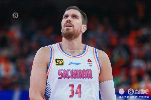 直播吧：前四川外援馬里奇更新朋友圈 他表示自己也存在欠薪情況