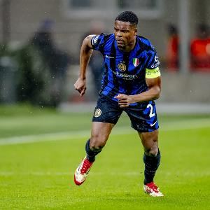 意媒：鄧弗里斯預(yù)計無緣米蘭德比，奧古斯托將頂替他的位置