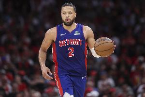 有望三雙！康寧漢姆半場6中3拿到10分6板8助1斷