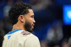 塔圖姆本季復(fù)出？小托馬斯：他是天生競爭者 我認為他應(yīng)該慢慢來