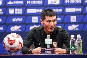 北青：國足明年聯(lián)賽期間不會(huì)長(zhǎng)期集訓(xùn)，但賽季開始前很可能冬訓(xùn)