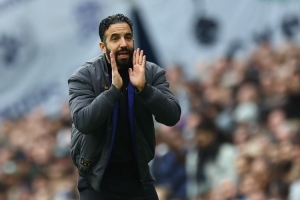 阿莫林談埃弗頓：和我們很像，他們也輸了一些本不該輸?shù)谋荣? >
                                        </div>
                                    </div>
                                                                        <div   id=