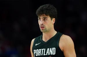 拓記：雖然球隊曾負(fù)于公牛 但賽季至今對雷霆勇士掘金保持全勝